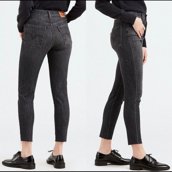 NWT Levi’s Wedgie Raw Hem High Rise - Picture 8 of 9